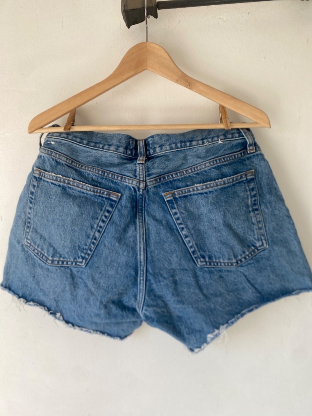 AGOLDE 28 Parker Long Denim Short - Picture 5 of 11